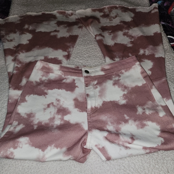 NWT Dolls Kill Trendy, Bad Ass Pink Clouds Stretchy Jeans - Picture 4 of 10